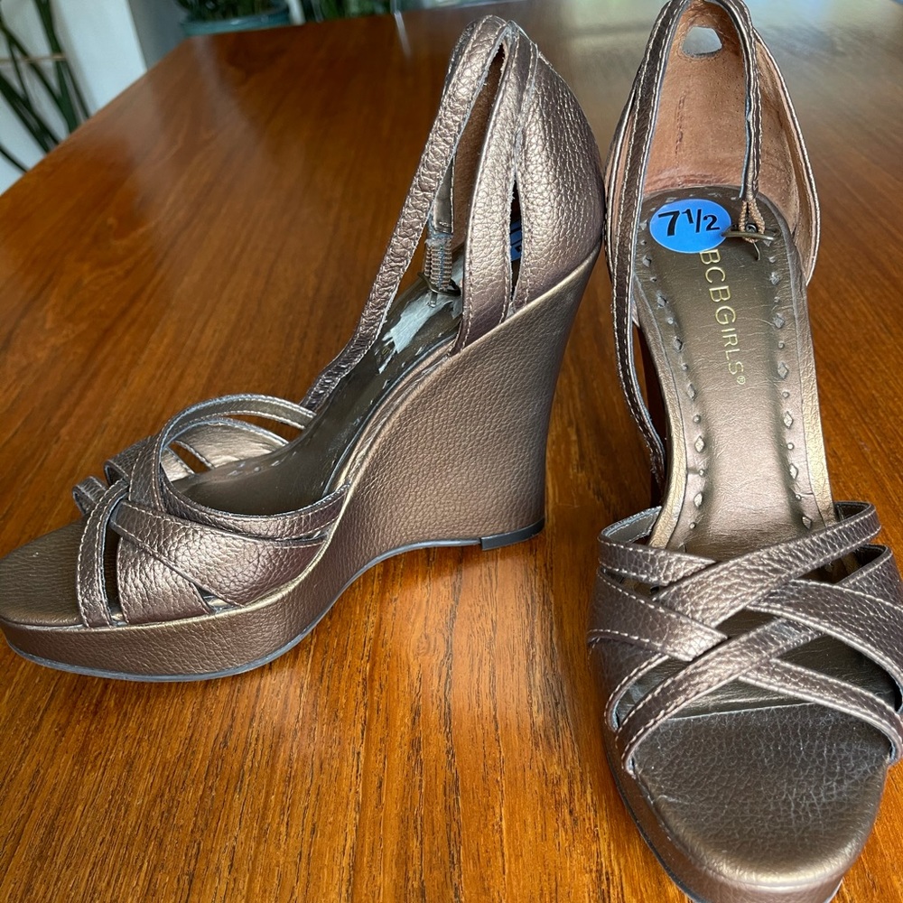 BCBGirls platforms
